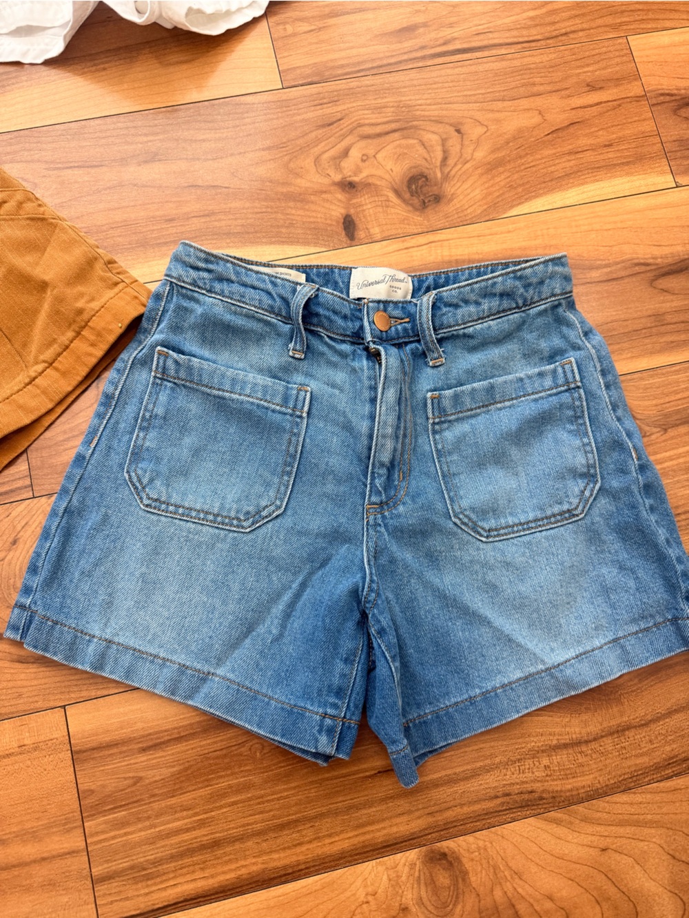 Universal Thread Women's Utility Shorts Trio - Blue, yellow, White - Picture 3 of 8